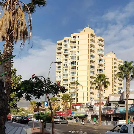 Las Americas M2h * Playa de las Americas (Tenerife)